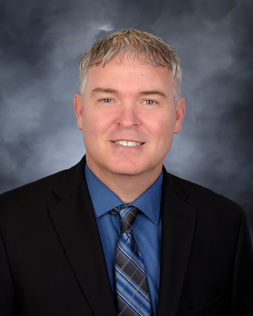 Keller, Chris 001 web Resolution Brenda Hausman-Miller, D.D.S., Dental Director